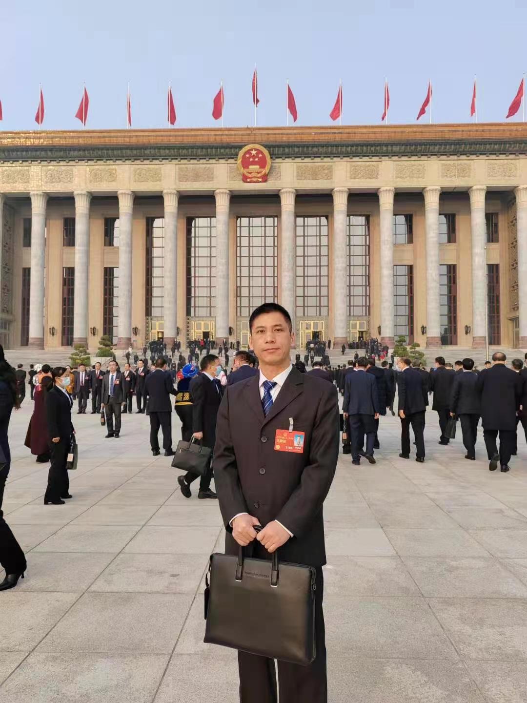 傳遞兩會(huì)精神 凝聚奮進(jìn)力量——海利貴溪公司全國人大代表何雄斌履職歸來忙宣講